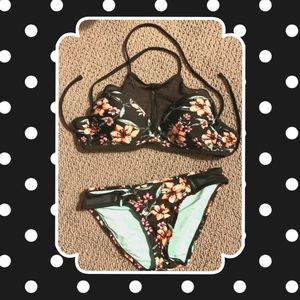 👙 Super cute two piece bikini 👙